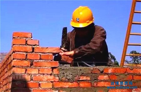 資質代辦對企業人員有哪些要求？