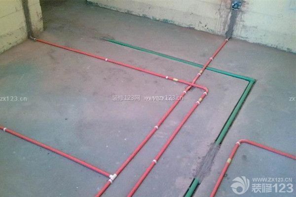 裝修衛(wèi)生間的注意事項:水電改造 裝修衛(wèi)生間的注意事項:水電改造
